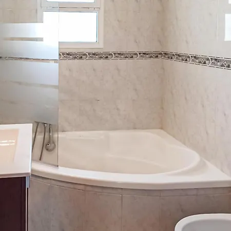 Holiday home 2 Bedroom Awesome In Torrox