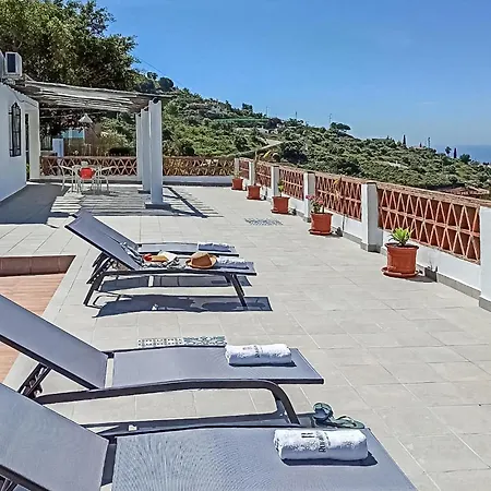 Holiday home 2 Bedroom Awesome In *