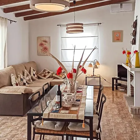 2 Bedroom Awesome In