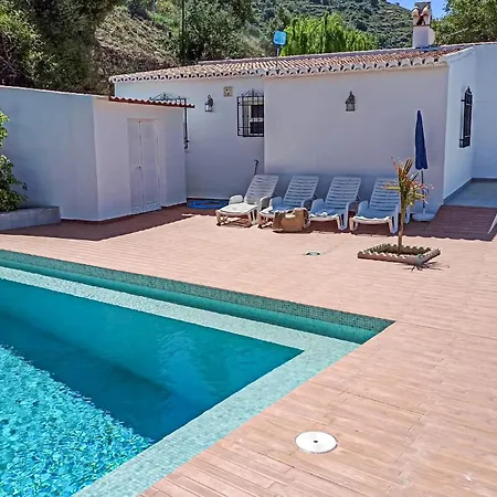 2 Bedroom Awesome In